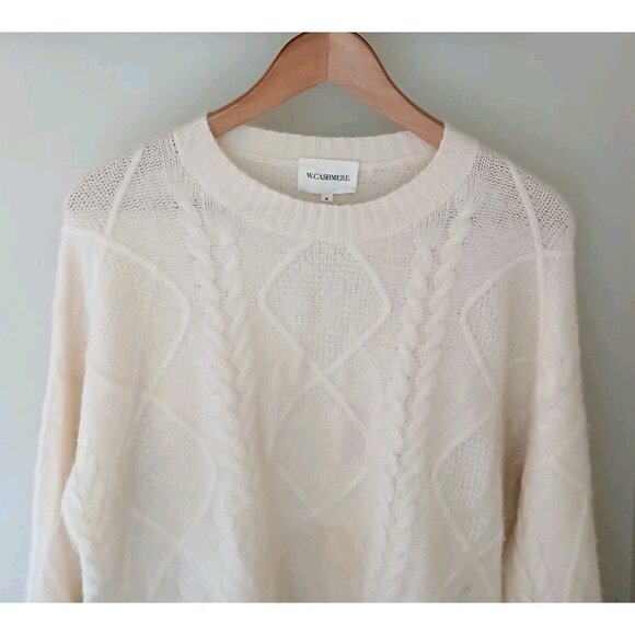 W. Cashmere 100% Cashmere Sweater Size Medium Cream Cable Knit Quiet Luxury - Picture 2 of 10